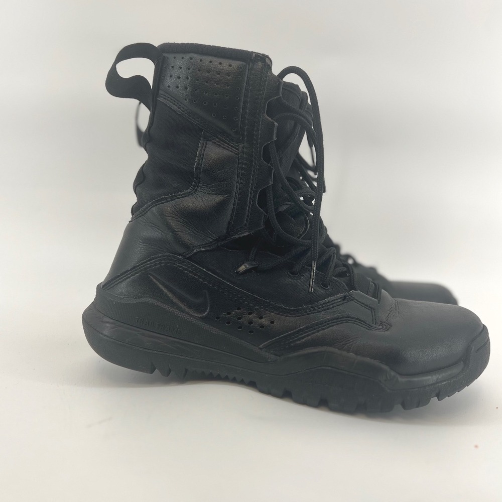 Nike SFB Gen 2 8in Tactical Boots Black Military Mens 6 Womens 7.5 AO757-001 - Picture 1 of 6